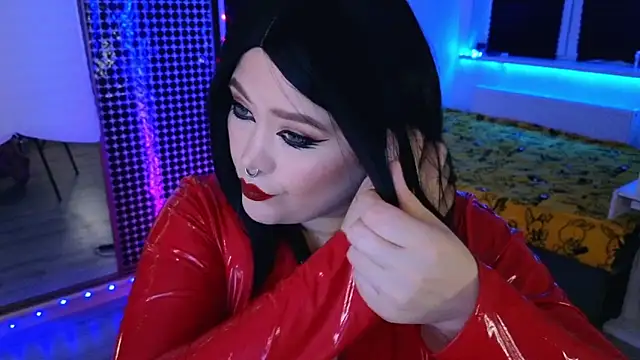 wickedxqueen online show from 05.13.26