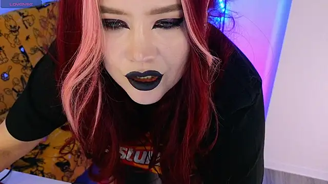 wickedxqueen online show from 06.01.26