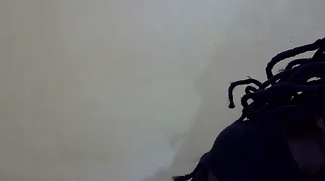 Snapshot of Slender-simple1 chatting on 02.02.25 Slender-simple1 online show from 02.02.25