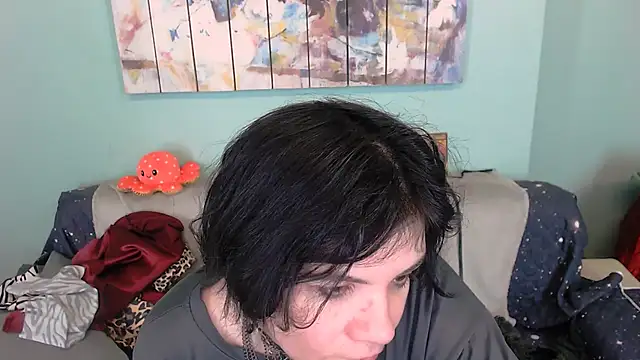 EverlyRays online show from 12.21.25