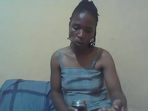 Smillie prety online show from 11.19.25