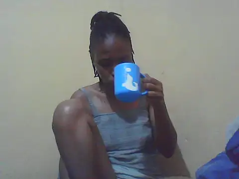 Smillie prety online show from 11.20.25