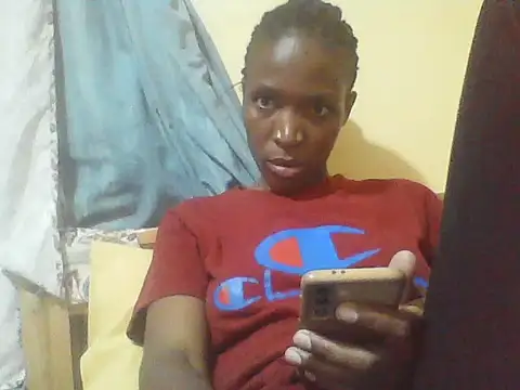 Smillie prety online show from 04.14.26