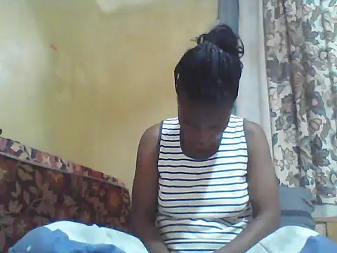 Snapshot of Smillie_prety chatting on 07.09.26 Smillie prety online show from 07.09.26