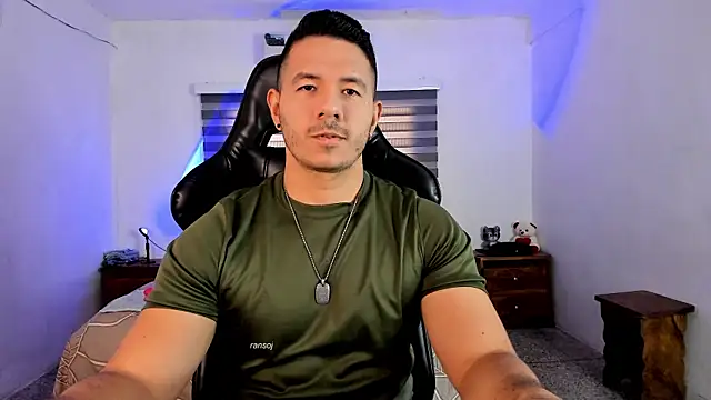 Snapshot of ransoj chatting on 10.02.25 ransoj online show from 10.02.25