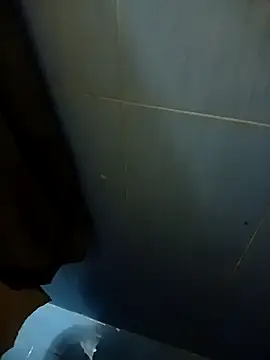 Niaikkk online show from 11.13.25