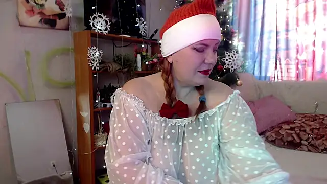 Snapshot of your_space chatting on 12.25.24 your space online show from 12.25.24