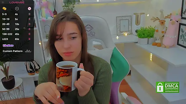  Eliizabeth  online show from 12.28.24