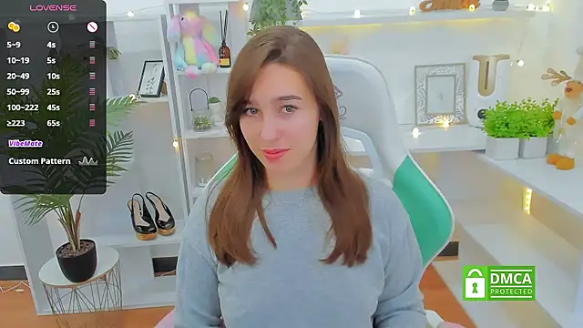  Eliizabeth  online show from 12.30.24