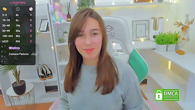  Eliizabeth  online show from 12.31.24