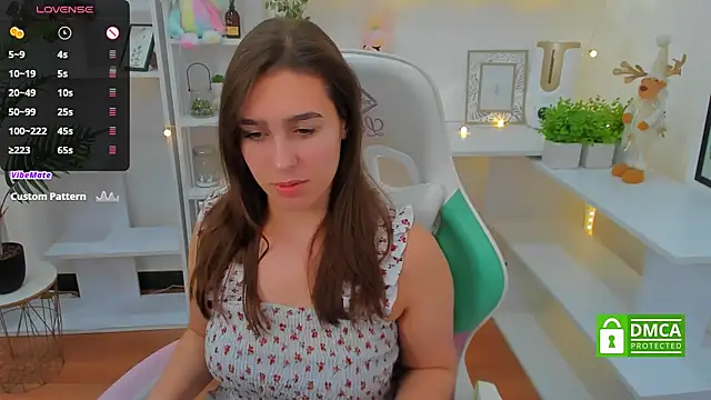  Eliizabeth  online show from 01.05.25