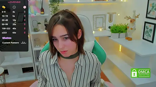  Eliizabeth  online show from 01.06.25