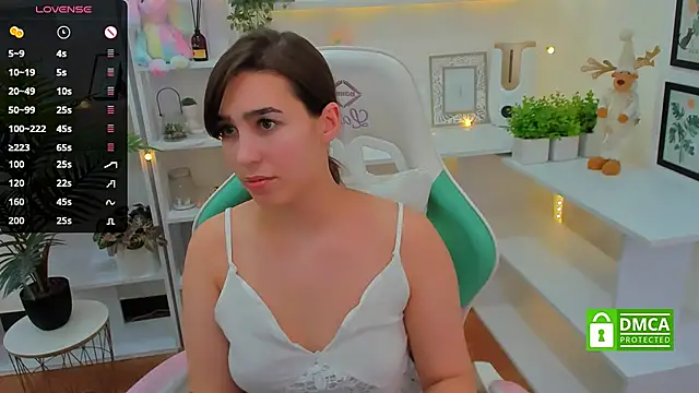  Eliizabeth  online show from 01.13.25