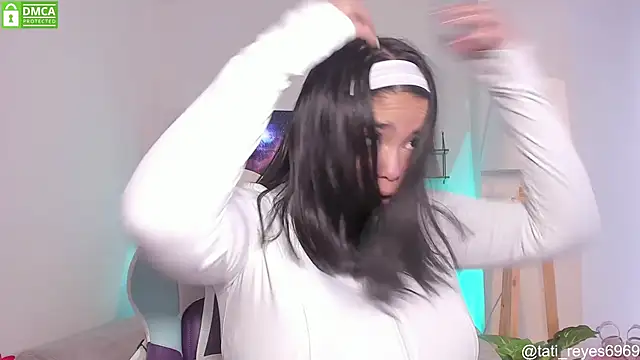 Snapshot of tati_reyess chatting on 09.26.25 tati reyess online show from 09.26.25