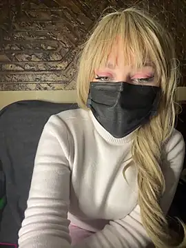 Snapshot of Mayoosh6 chatting on 02.20.25 Mayoosh6 online show from 02.20.25