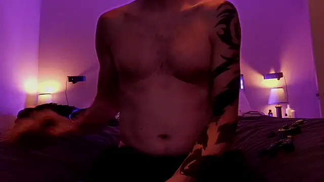 Snapshot of BDDuncanAbaddon chatting on 10.09.25 BDDuncanAbaddon online show from 10.09.25