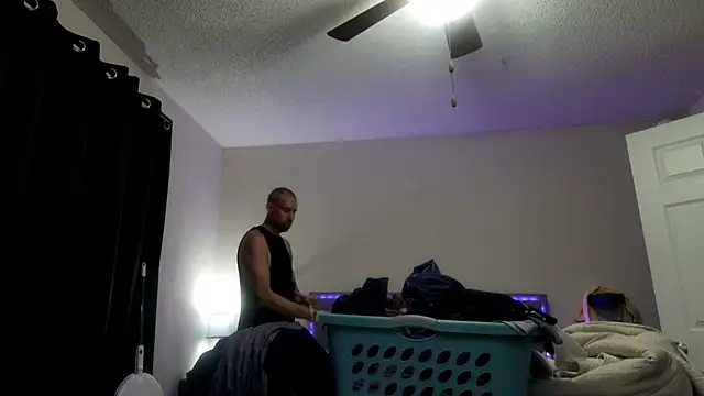 Snapshot of BDDuncanAbaddon chatting on 10.17.25 BDDuncanAbaddon online show from 10.17.25