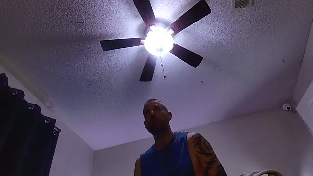 Snapshot of BDDuncanAbaddon chatting on 11.11.25 BDDuncanAbaddon online show from 11.11.25