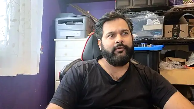 Sakhtlaundaz online show from 12.18.25