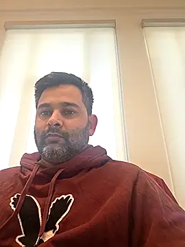 Snapshot of Sakhtlaundaz chatting on 02.12.26 Sakhtlaundaz online show from 02.12.26