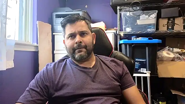 Snapshot of Sakhtlaundaz chatting on 02.15.26 Sakhtlaundaz online show from 02.15.26