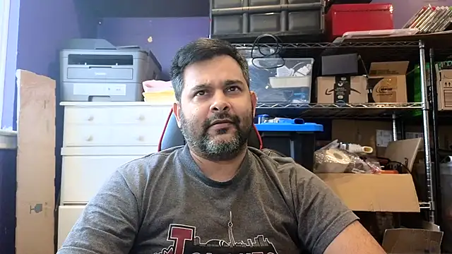 Snapshot of Sakhtlaundaz chatting on 02.17.26 Sakhtlaundaz online show from 02.17.26