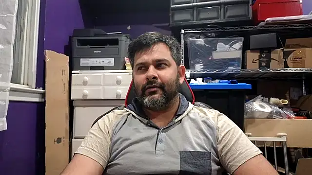 Snapshot of Sakhtlaundaz chatting on 02.22.26 Sakhtlaundaz online show from 02.22.26