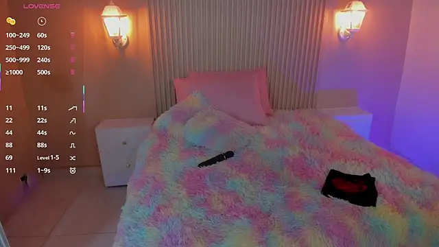 EmilyEvans7 online show from 10.09.25