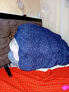 TerryAssqueen254 online show from 12.28.24