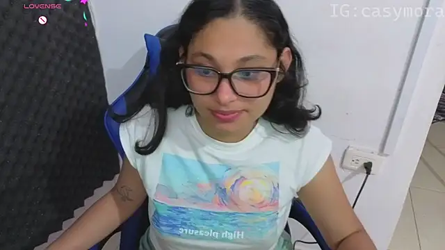 Cuteprincess21 online show from 04.12.26