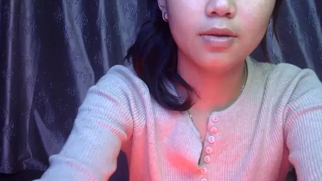 Snapshot of cute_sapna chatting on 09.12.25 cute sapna online show from 09.12.25