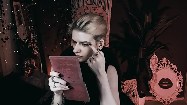 Noah ElmerX online show from 11.27.25