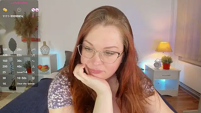 CutieGinger online show from 12.08.24