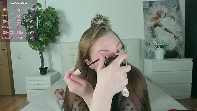 Snapshot of CutieGinger chatting on 05.22.26 CutieGinger online show from 05.22.26