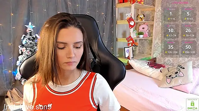 Snapshot of Michel_Momsen chatting on 01.13.25 Michel Momsen online show from 01.13.25