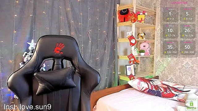 Snapshot of Michel_Momsen chatting on 01.22.25 Michel Momsen online show from 01.22.25