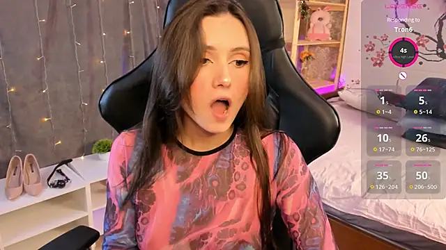 Snapshot of Michel_Momsen chatting on 02.18.26 Michel Momsen online show from 02.18.26