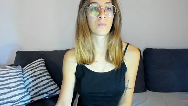 DesireMore90 online show from 10.02.25