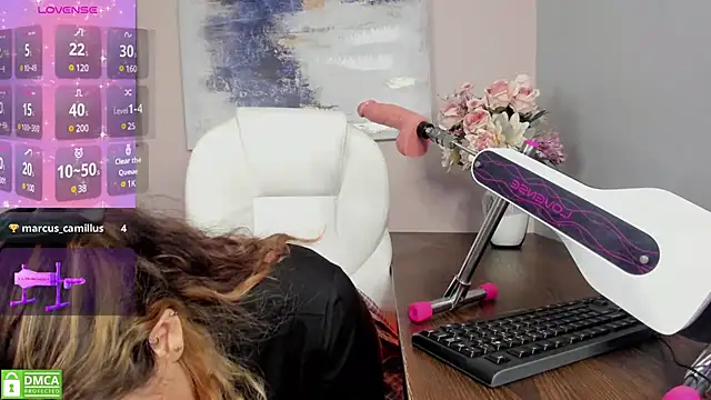 chubby vanniie  online show from 12.18.24