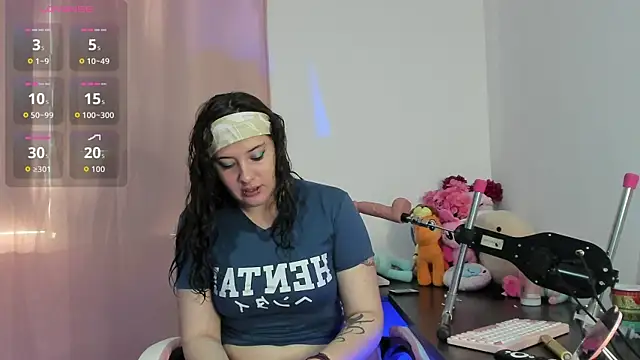 chubby vanniie  online show from 10.16.25