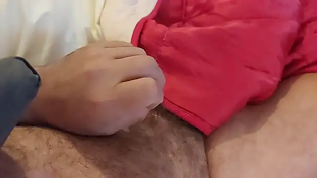 Snapshot of Ettarak chatting on 10.19.25 Ettarak online show from 10.19.25