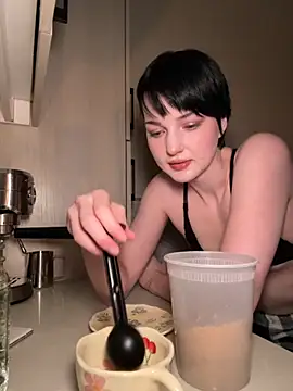 BlueHoneyBaby online show from 09.25.25