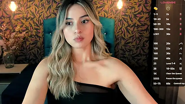 KiaraCarter online show from 12.11.24