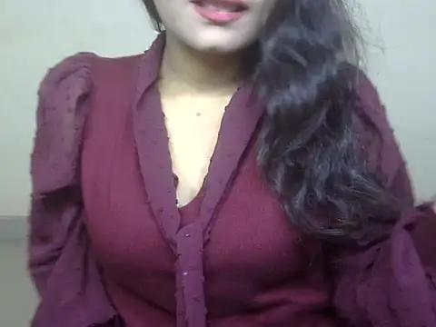 Lusty Wife1 online show from 12.15.24