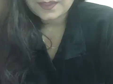 Lusty Wife1 online show from 12.22.25