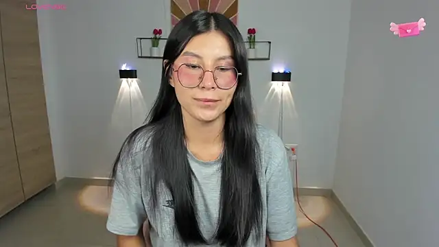 emily villamil online show from 11.25.25