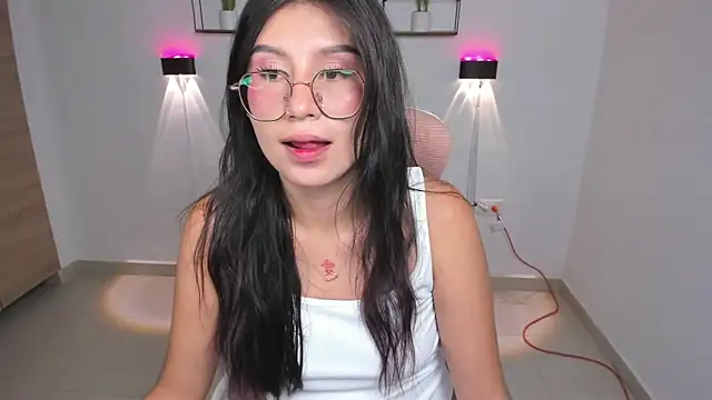 emily villamil online show from 02.07.26