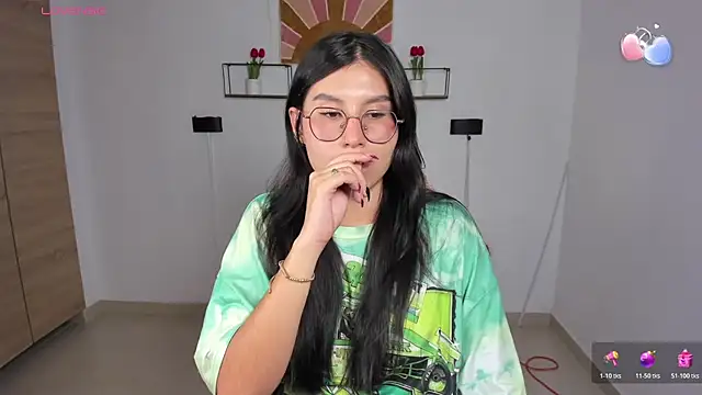 emily villamil online show from 04.21.26