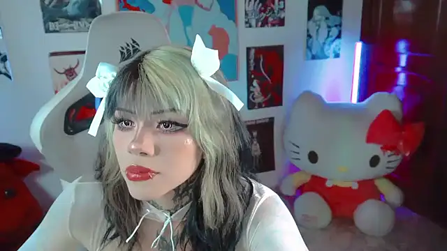 Deadly Doll online show from 10.26.25