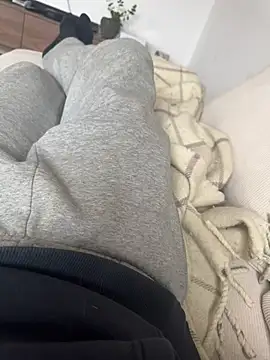 Snapshot of Dirrtyman chatting on 02.04.25 Dirrtyman online show from 02.04.25